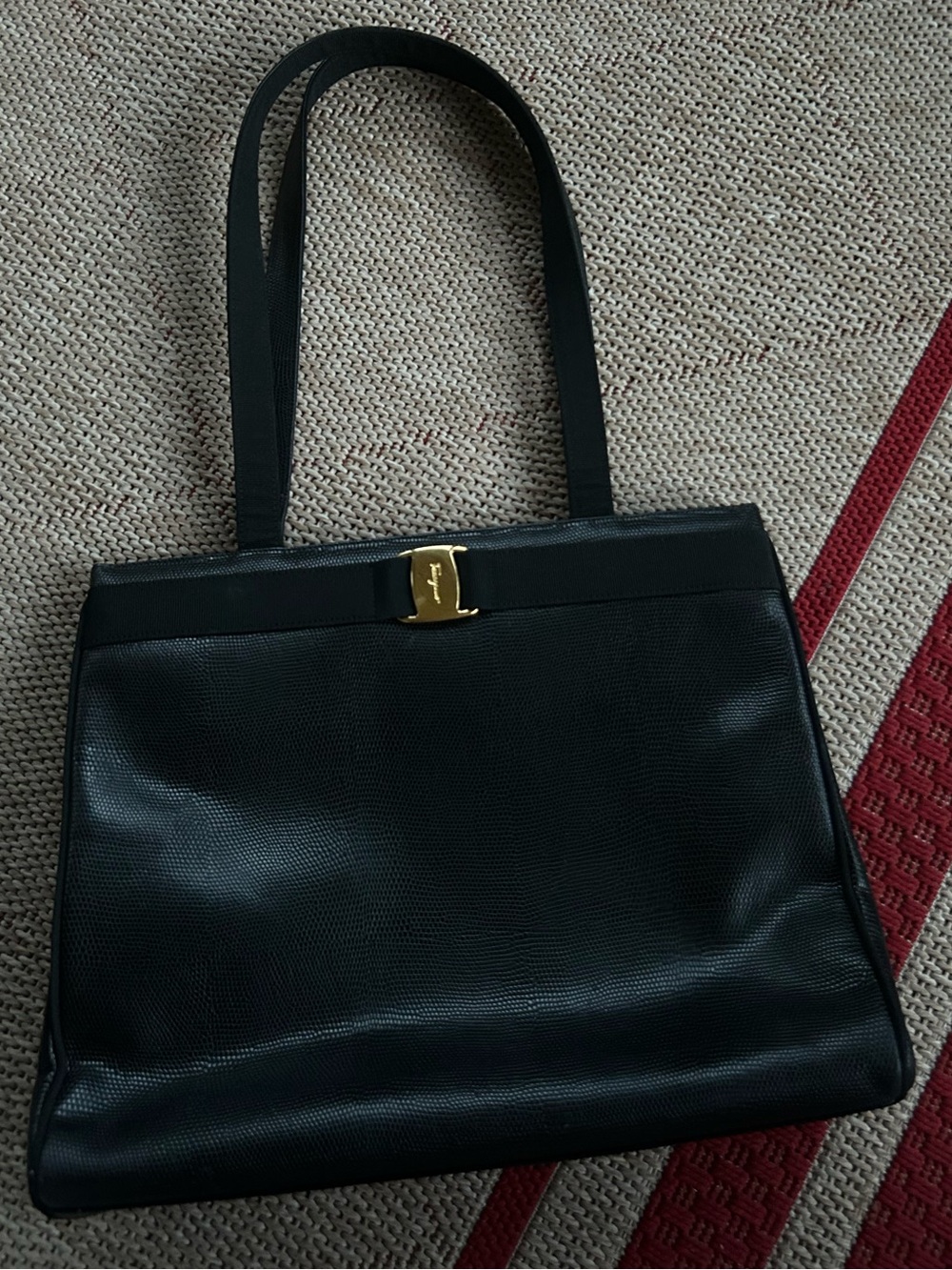 Salvatore Ferragamo EUC Authentic Luxury Leather Handbag - Picture 2 of 10